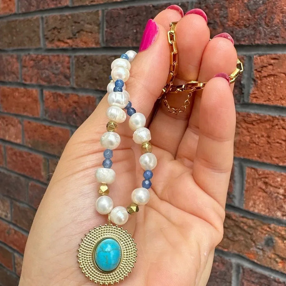 Medallion Turquoise 18K Gold Stainless Steel Waterproof Necklace - Picture 3 of 10